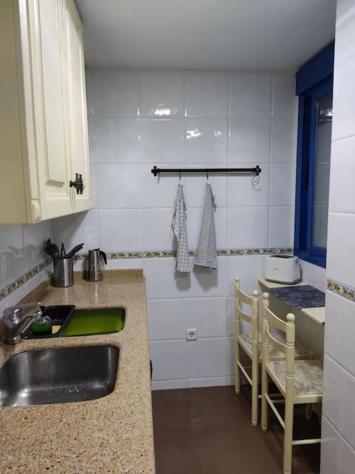 Junto estación tren y la playa, GARAJE INCLUIDO Apartamento Málaga Exterior foto