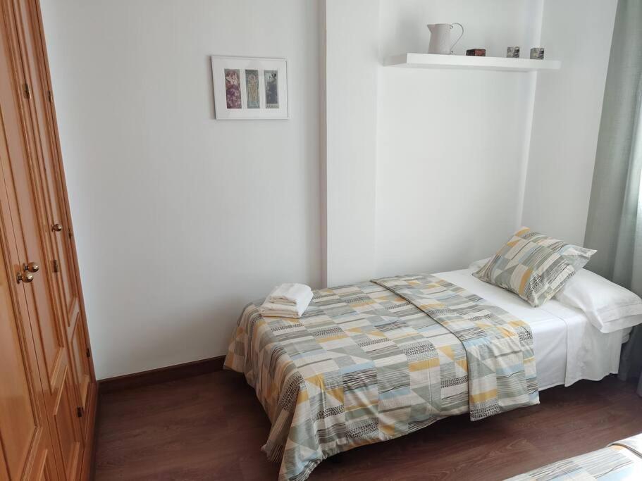Junto estación tren y la playa, GARAJE INCLUIDO Apartamento Málaga Exterior foto