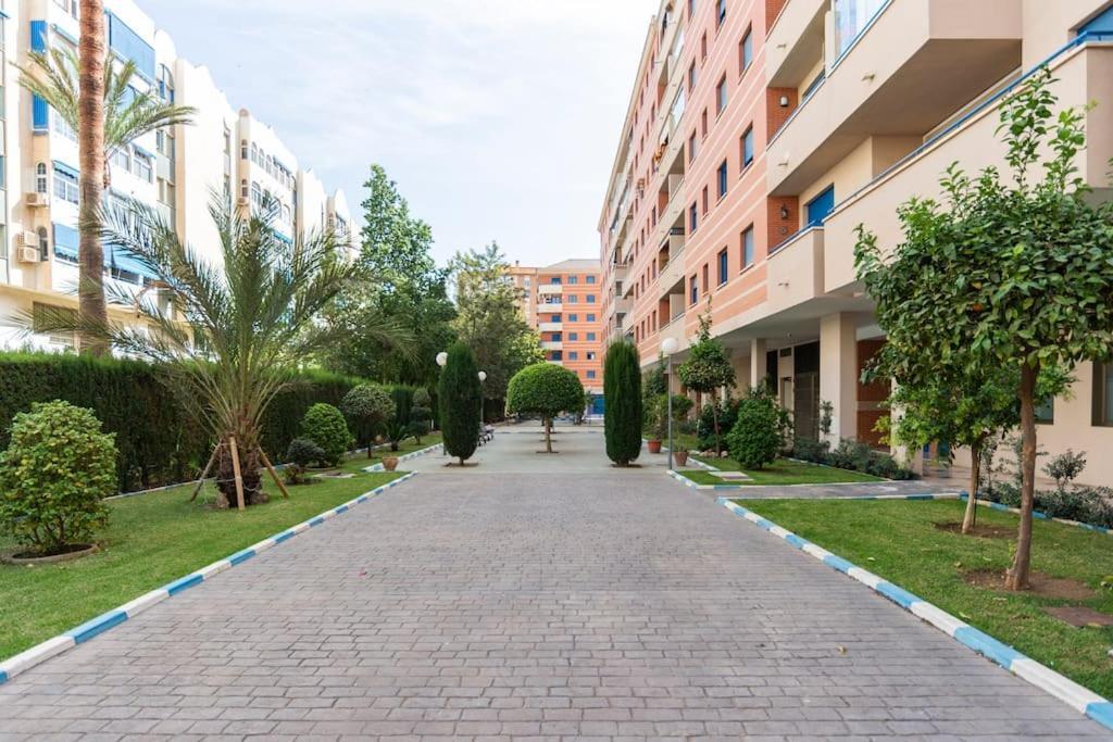 Junto estación tren y la playa, GARAJE INCLUIDO Apartamento Málaga Exterior foto