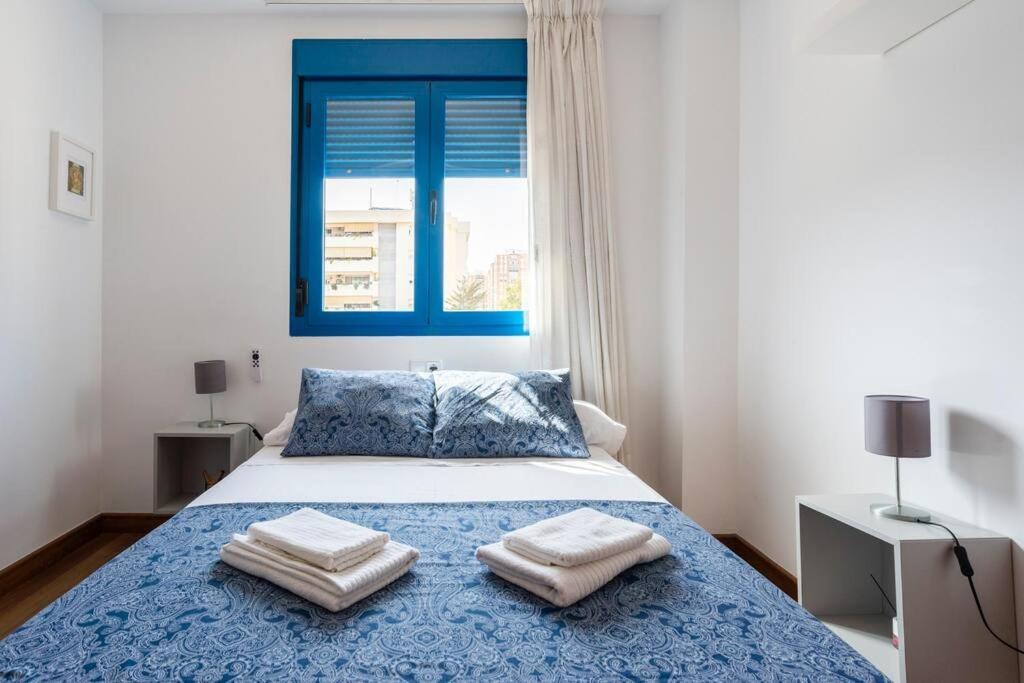 Junto estación tren y la playa, GARAJE INCLUIDO Apartamento Málaga Exterior foto